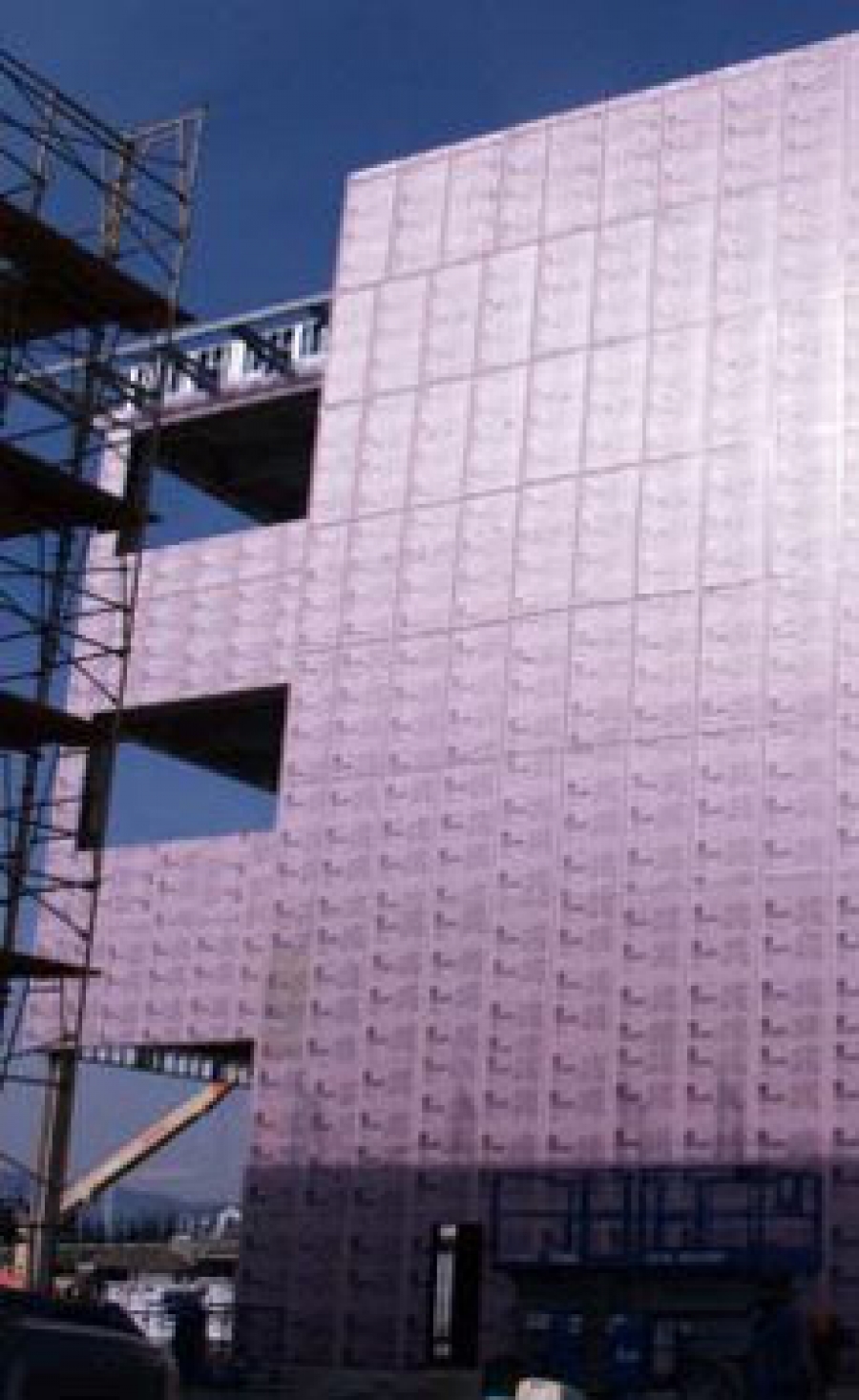 Owens Corning reports fall in nine-month sales and earnings