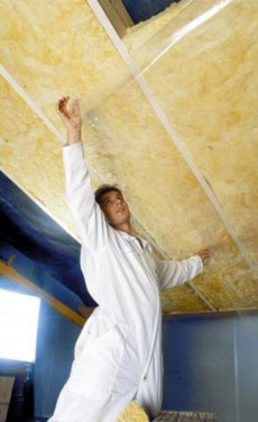 Saint-Gobain acquires Strikolith